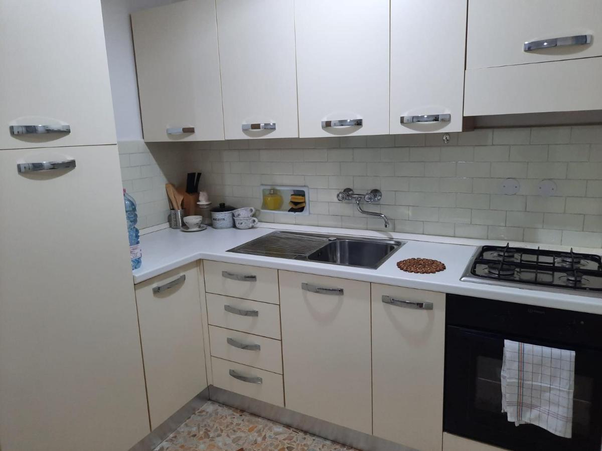 Porta A Mare Station Apartment Pisa Bagian luar foto