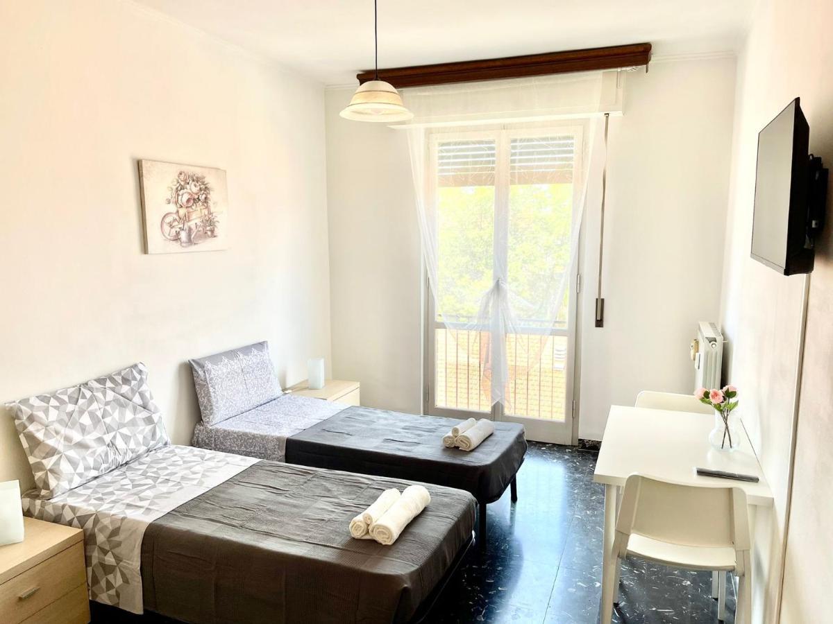 Porta A Mare Station Apartment Pisa Bagian luar foto